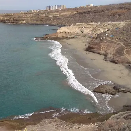 Caleta Paradise Beach 公寓 *
